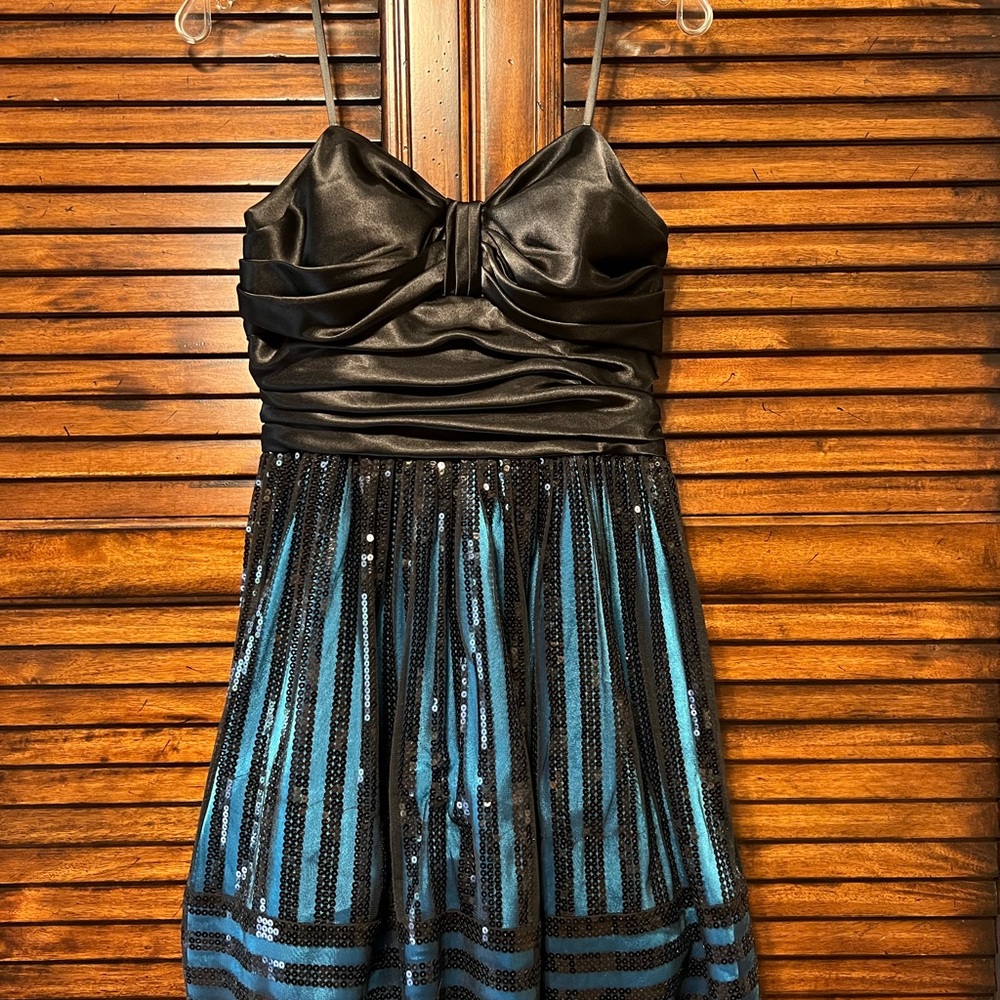 Stunning Blondie Nites Black and Blue Sequin Mini Dress Size 9 Hoco Party Dress